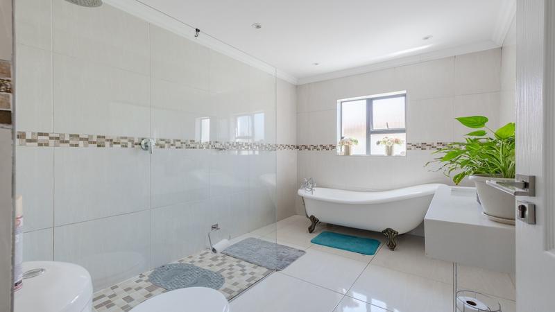 3 Bedroom Property for Sale in Vasco Estate Western Cape